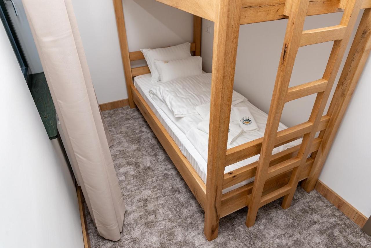 Hotel Forest Пале Экстерьер фото